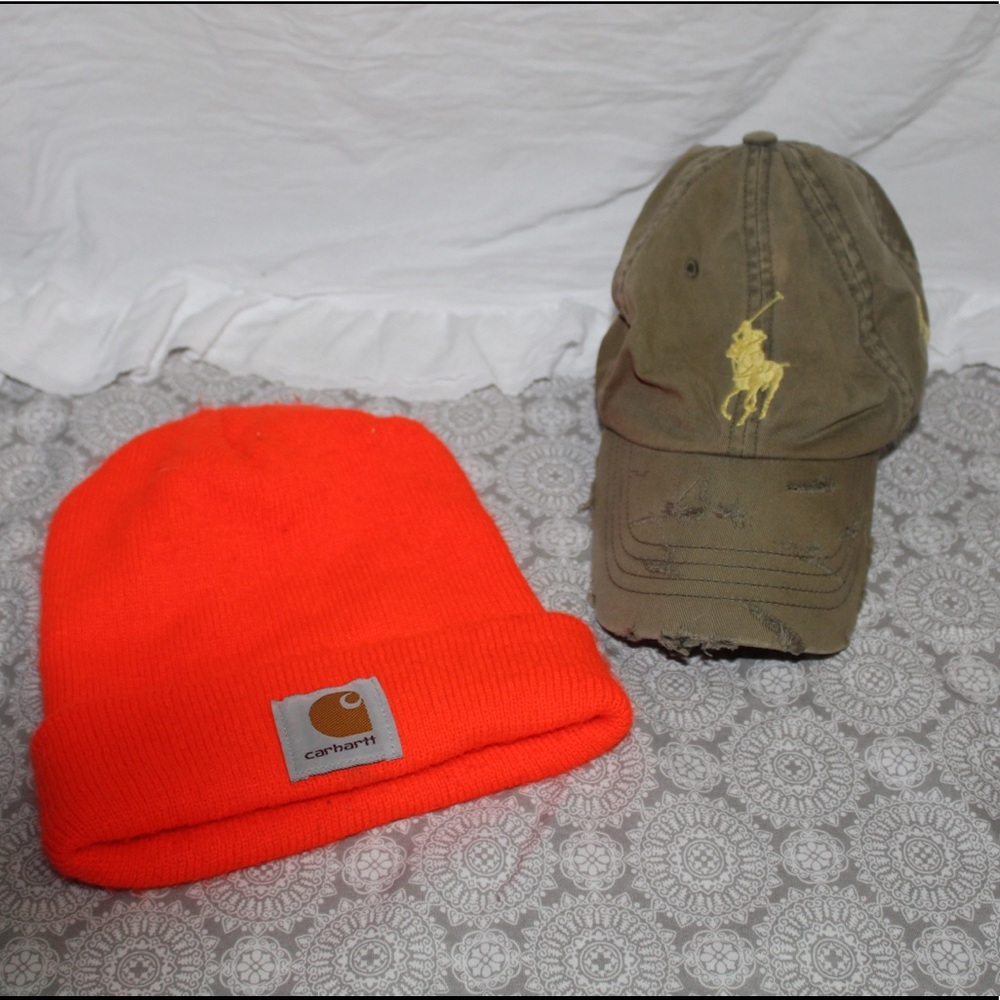 2 hats